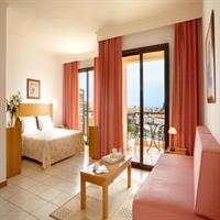 Renaissance Ξενοδοχείο 4*